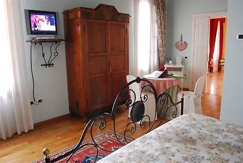 Villa Bongiovanni San Bonifacio 2*,  Italia