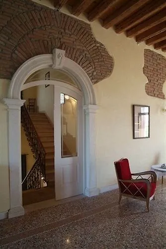 Villa Bongiovanni San Bonifacio Nocleg ze śniadaniem